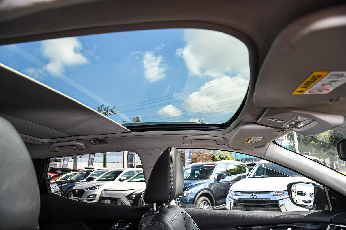 2015 Nissan QASHQAI Ti J11