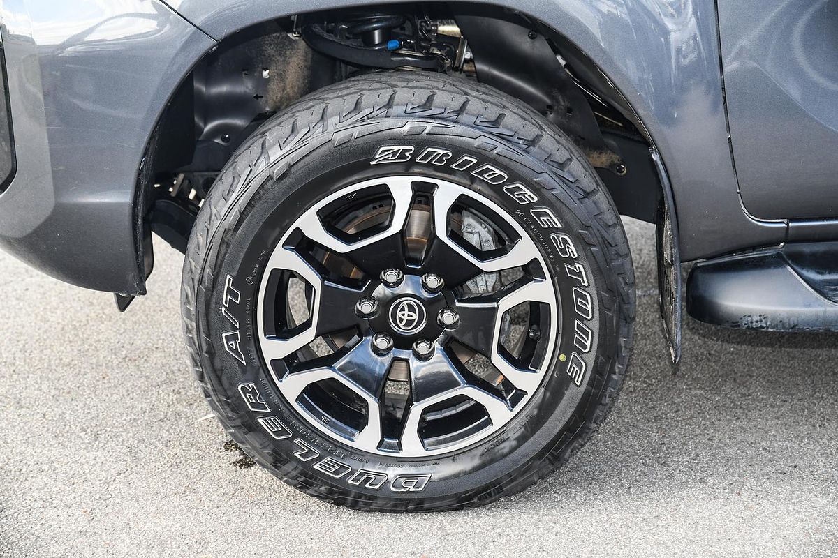 2020 Toyota Hilux SR5 GUN126R 4X4