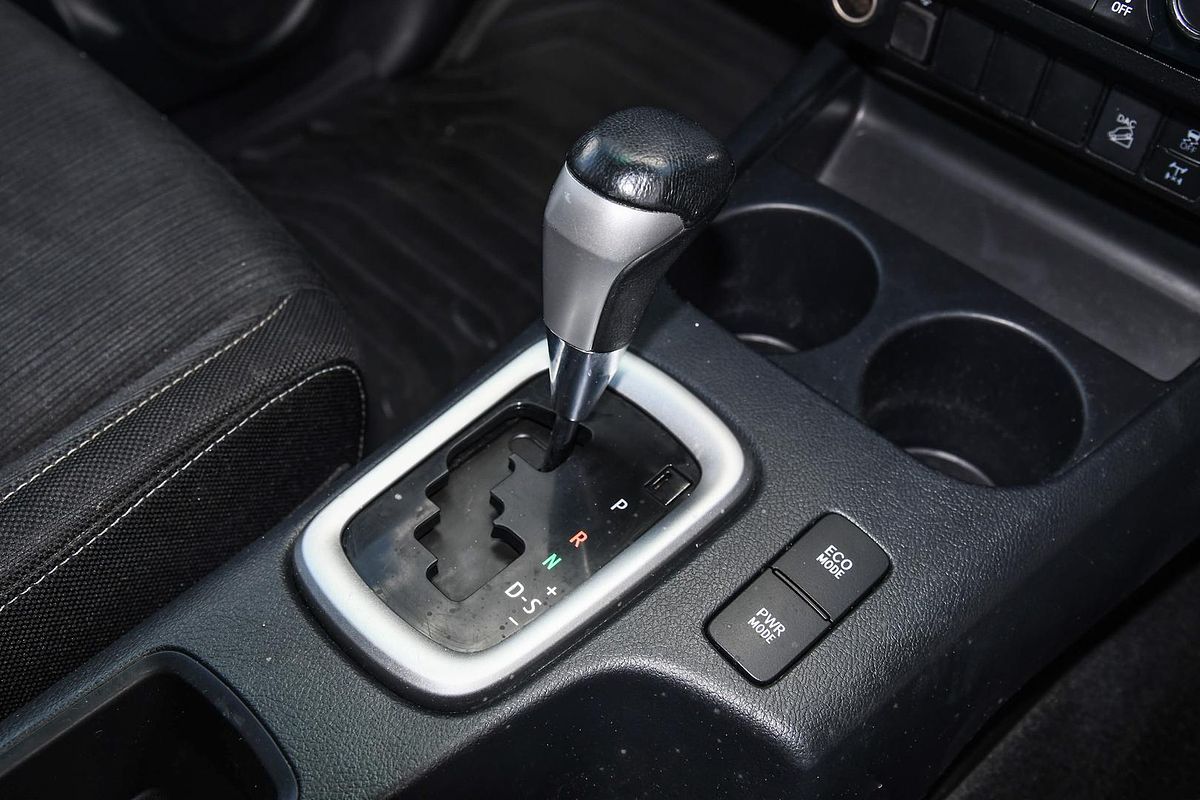 2020 Toyota Hilux SR5 GUN126R 4X4