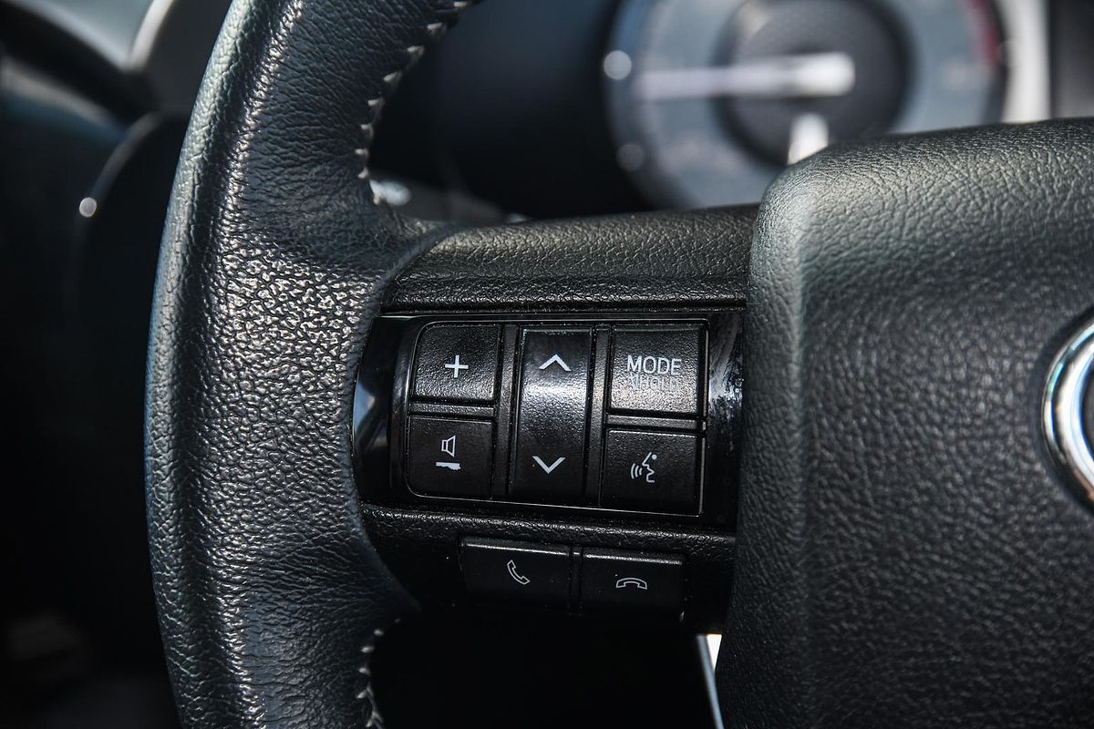 2020 Toyota Hilux SR5 GUN126R 4X4