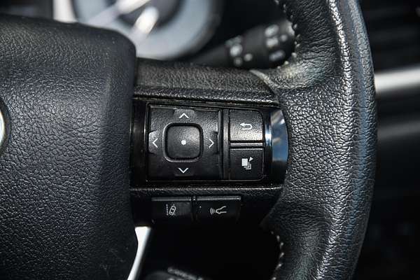 2020 Toyota Hilux SR5 GUN126R 4X4