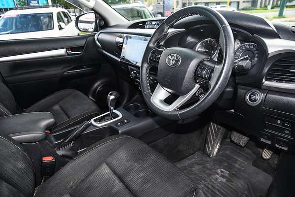2020 Toyota Hilux SR5 GUN126R 4X4