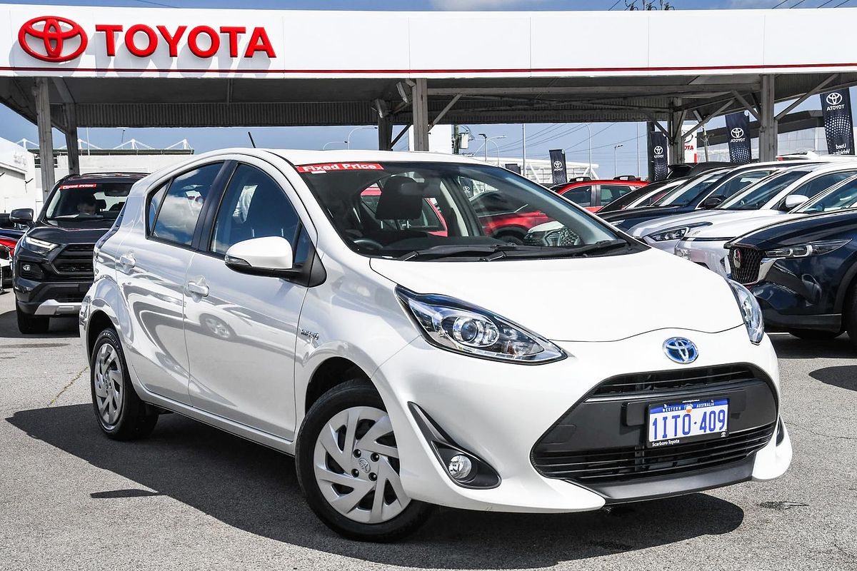 2018 Toyota Prius C NHP10R