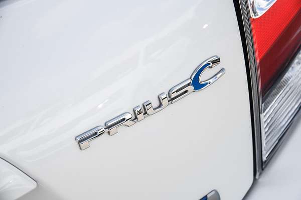 2018 Toyota Prius C NHP10R