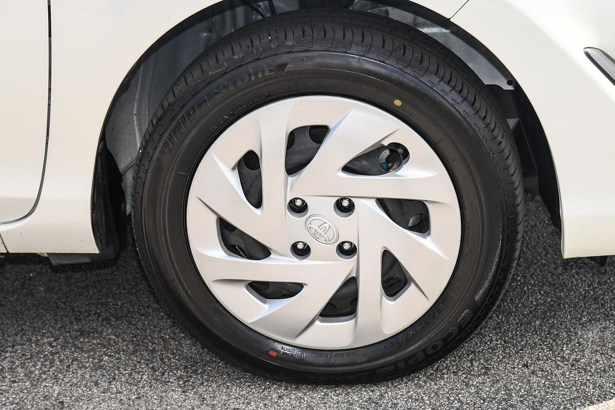 2018 Toyota Prius C NHP10R