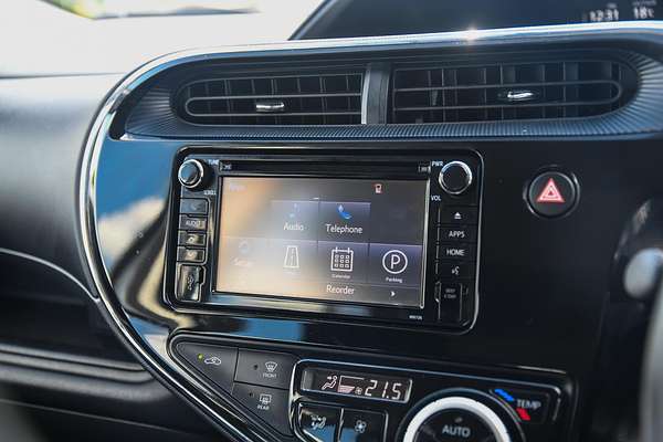 2018 Toyota Prius C NHP10R