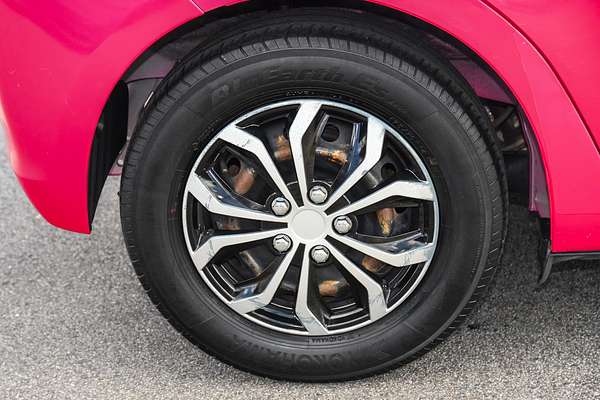 2011 Toyota Yaris YR NCP90R