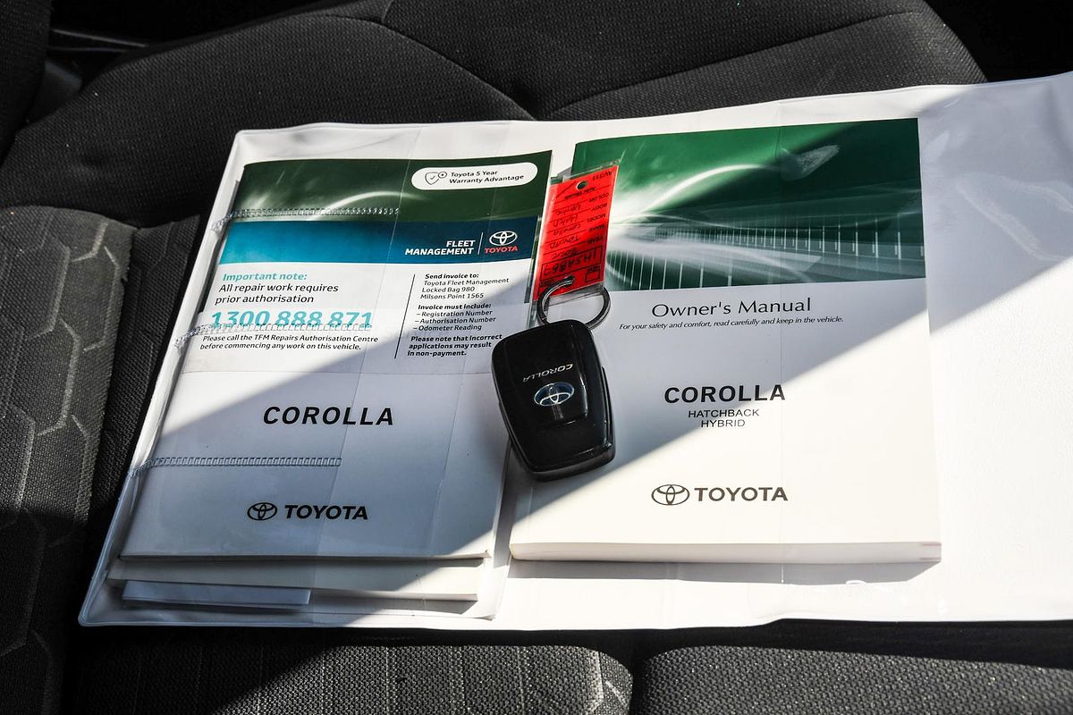 2022 Toyota Corolla SX Hybrid ZWE211R