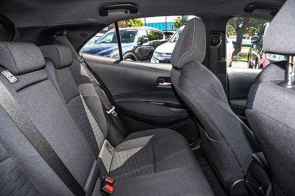 2022 Toyota Corolla SX Hybrid ZWE211R