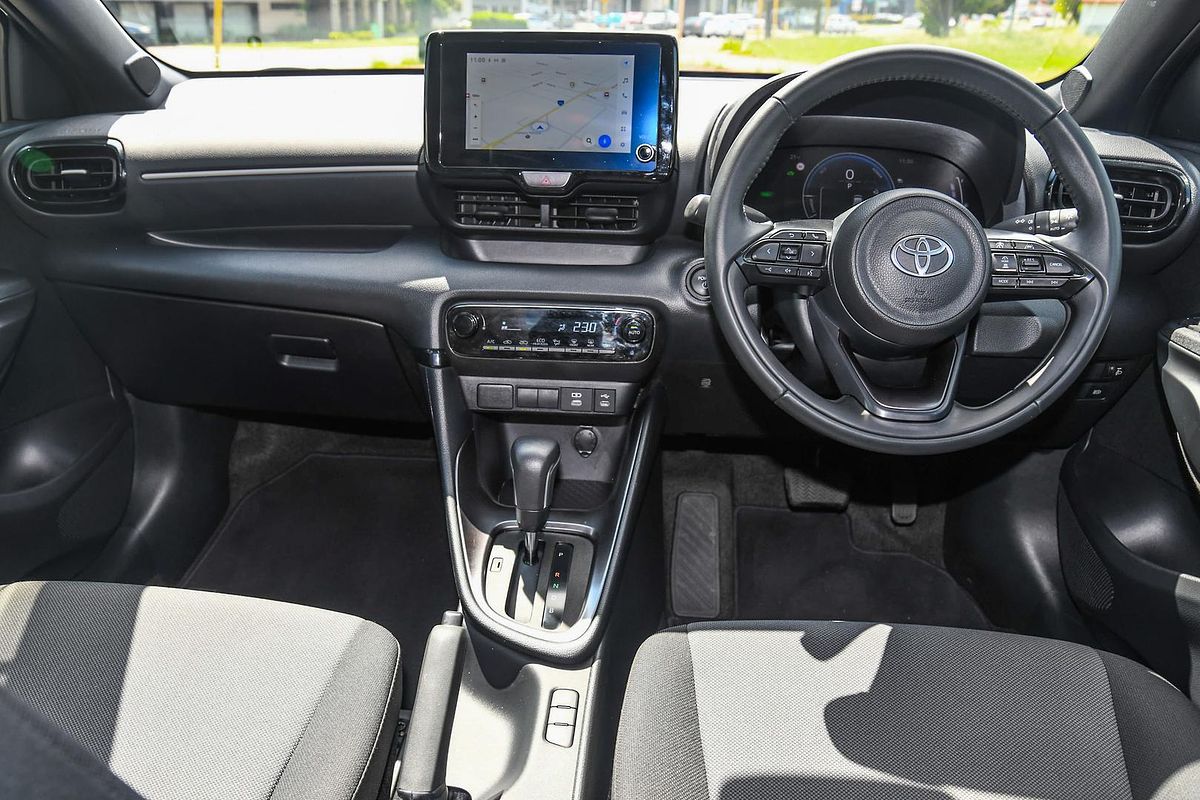 2024 Toyota Yaris SX MXPA10R