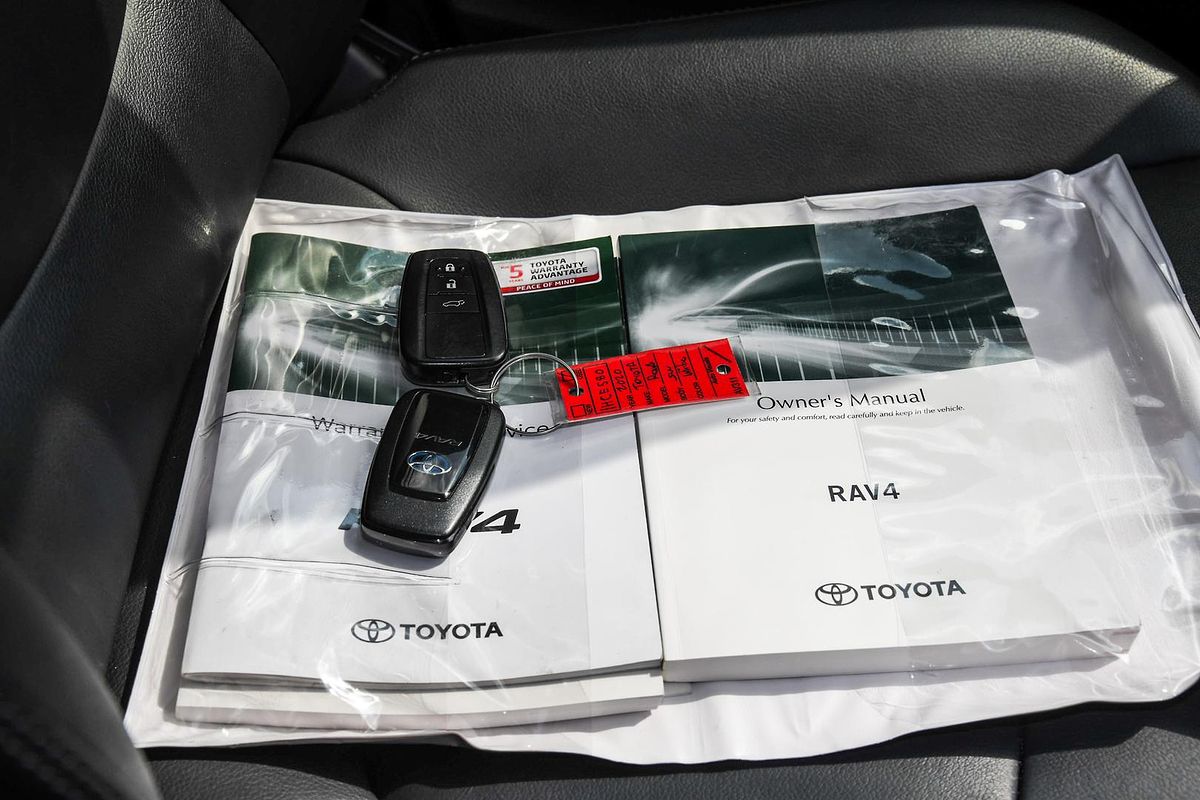 2020 Toyota RAV4 Cruiser AXAH54R