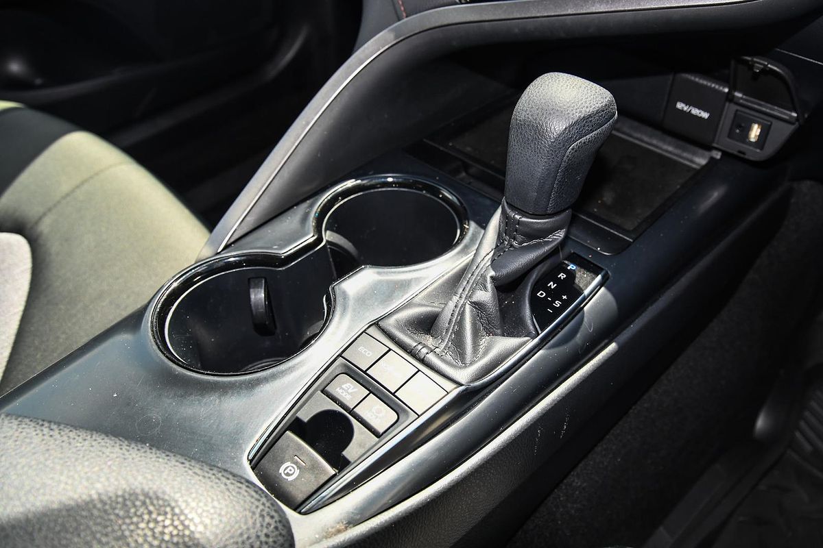 2020 Toyota Camry Ascent AXVH71R