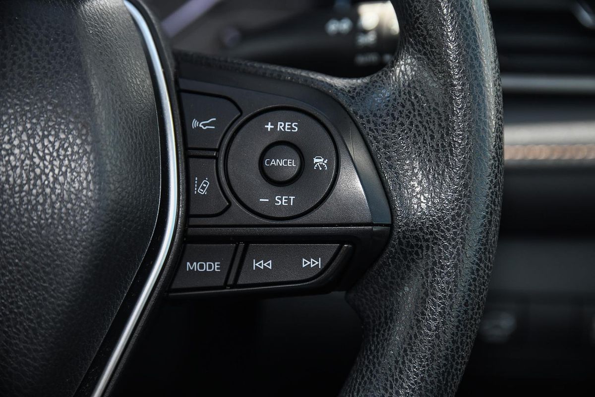 2020 Toyota Camry Ascent AXVH71R