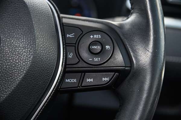 2020 Toyota RAV4 Cruiser AXAH54R