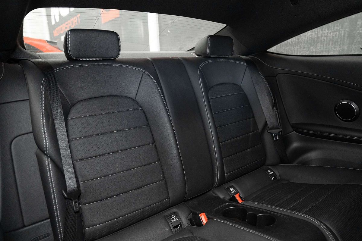 2019 Mercedes-Benz C-Class C200 C205