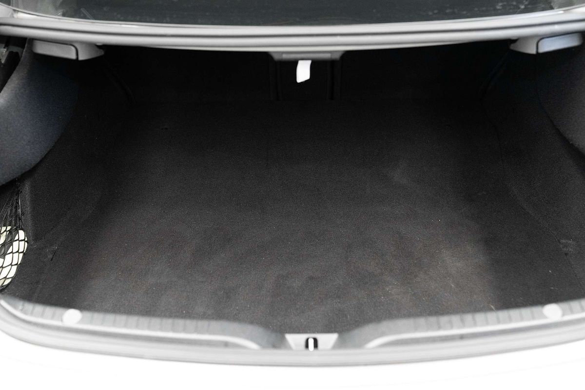 2019 Mercedes-Benz C-Class C200 C205