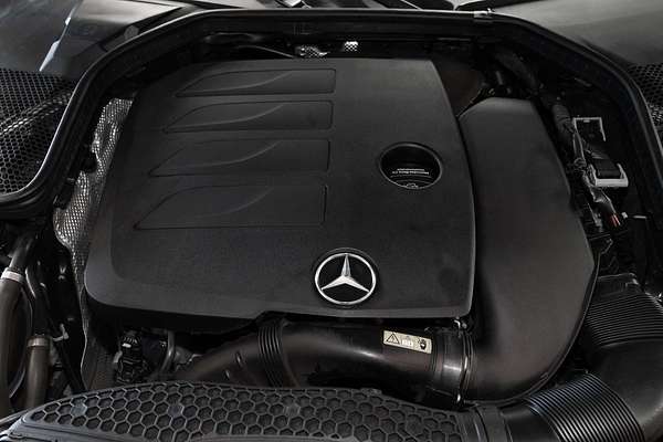 2019 Mercedes-Benz C-Class C200 C205