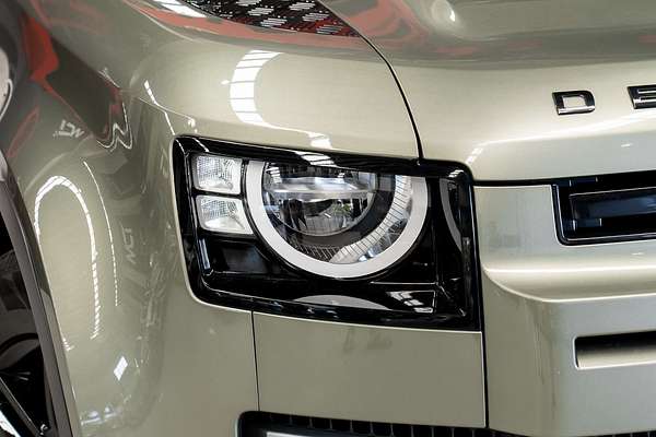 2023 Land Rover Defender 110 P300 L663