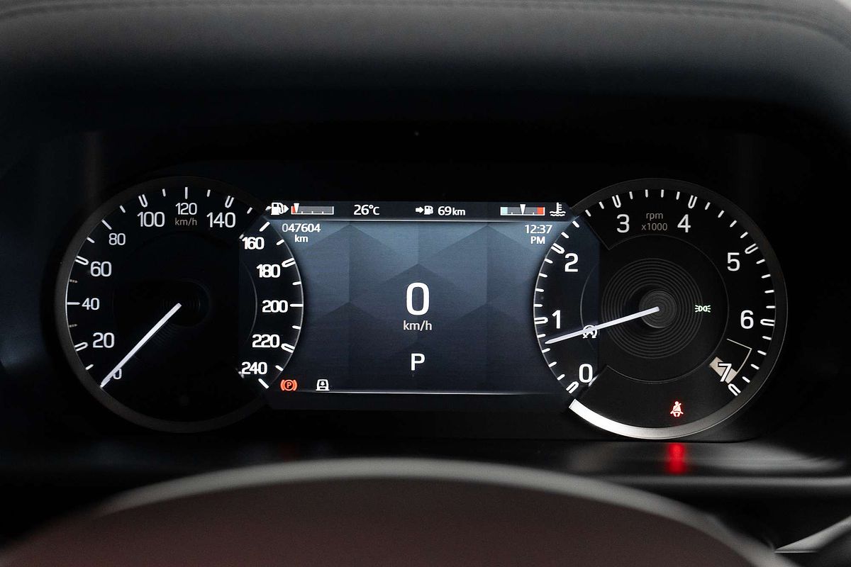 2023 Land Rover Defender 110 P300 L663