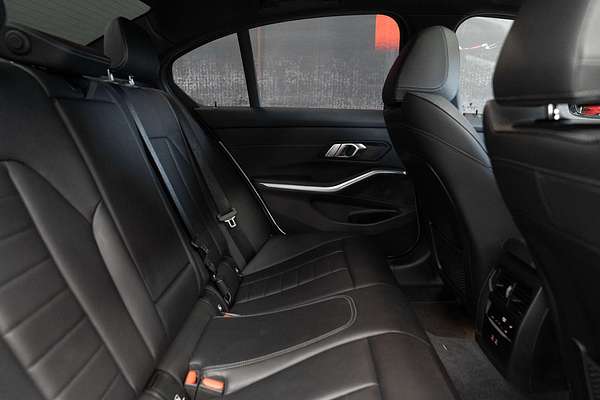 2022 BMW 3 Series 330i M Sport G20