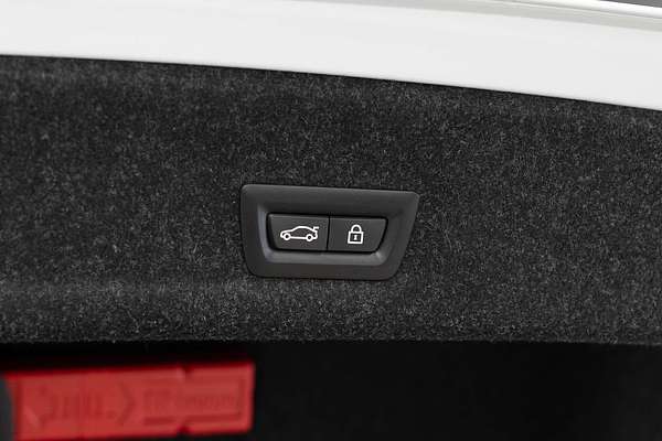 2022 BMW 3 Series 330i M Sport G20