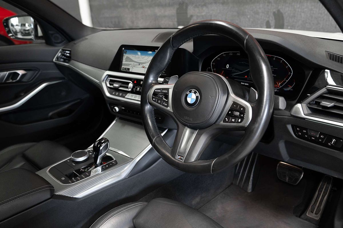 2022 BMW 3 Series 330i M Sport G20