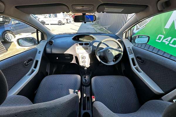 2010 Toyota Yaris YR NCP90R