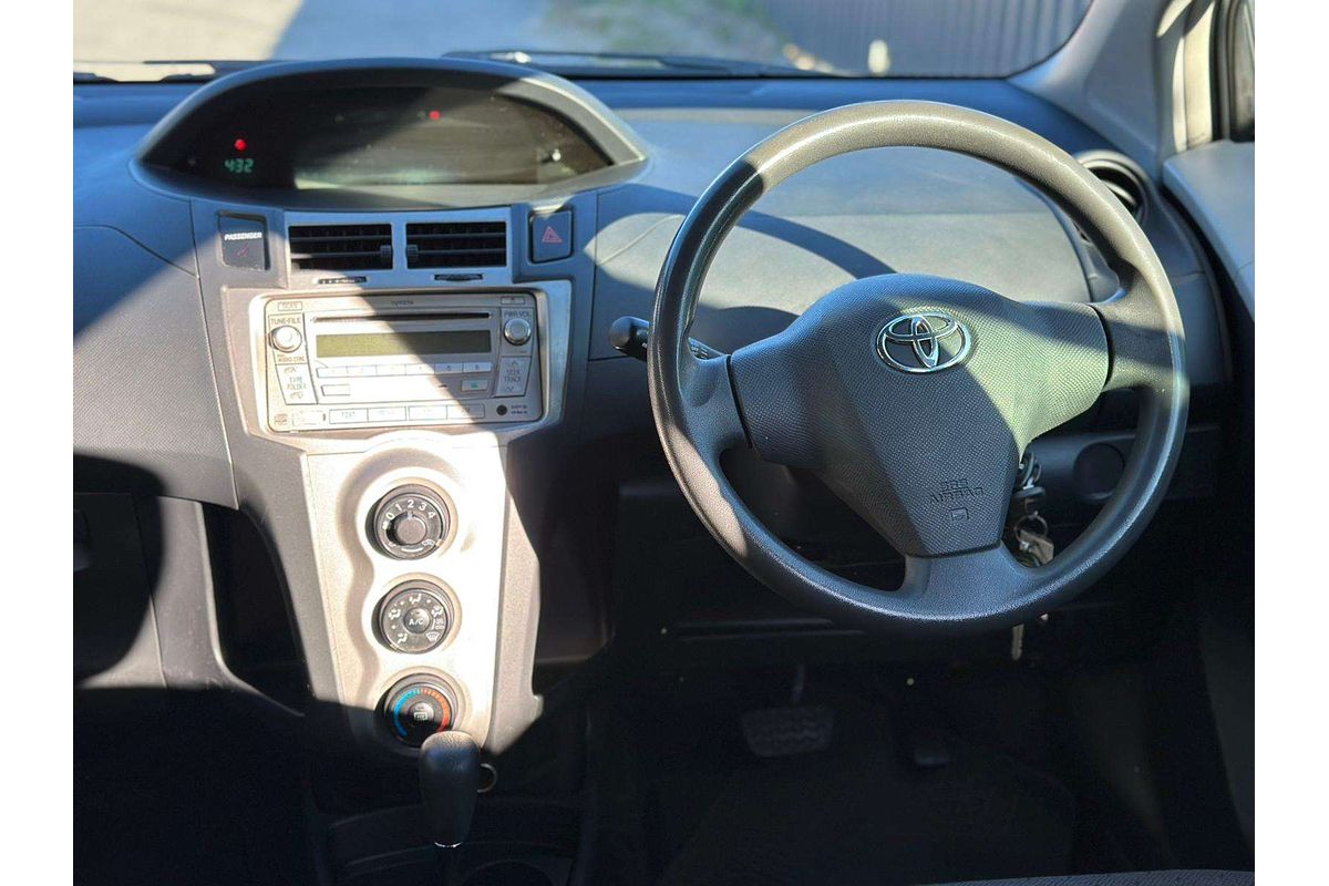 2010 Toyota Yaris YR NCP90R