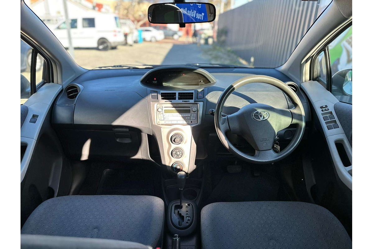 2010 Toyota Yaris YR NCP90R
