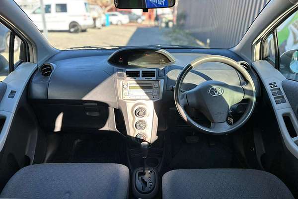 2010 Toyota Yaris YR NCP90R