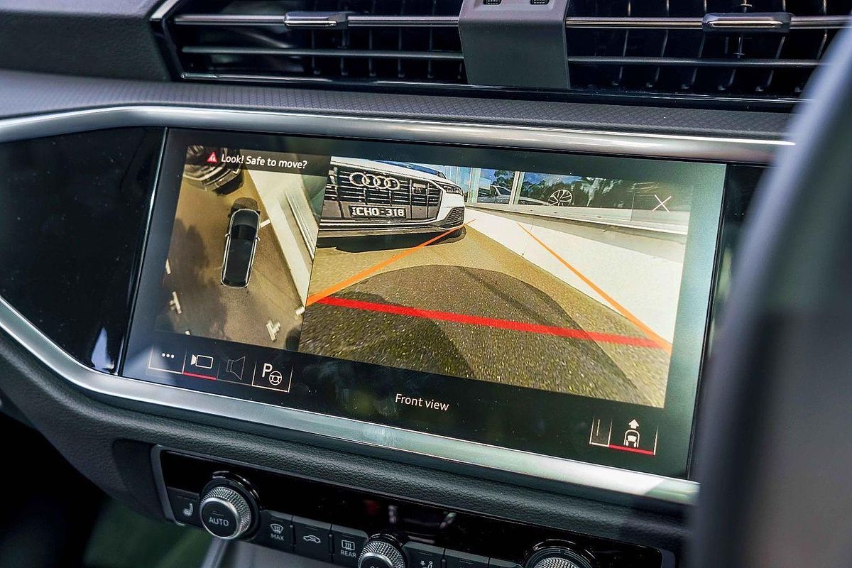 2025 Audi Q3 35 TFSI S line edition F3