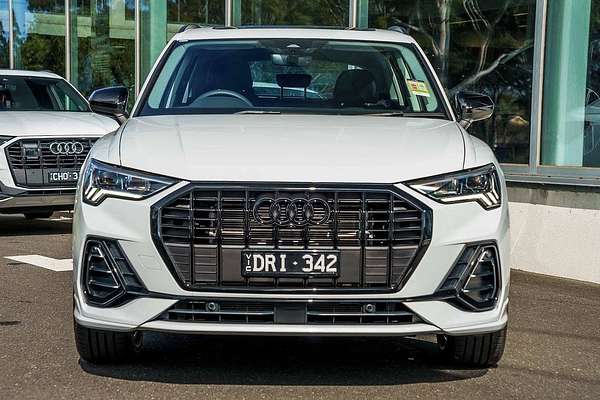 2025 Audi Q3 35 TFSI S line edition F3