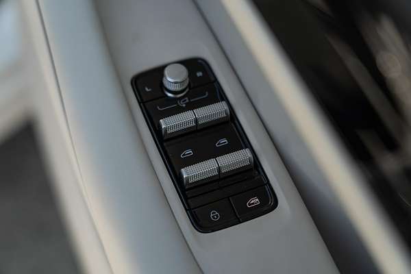 2025 Geely Starray EM-i Inspire P145