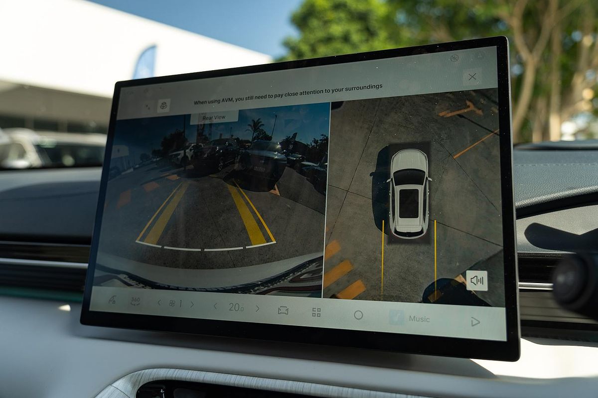 2025 Geely Starray EM-i Inspire P145