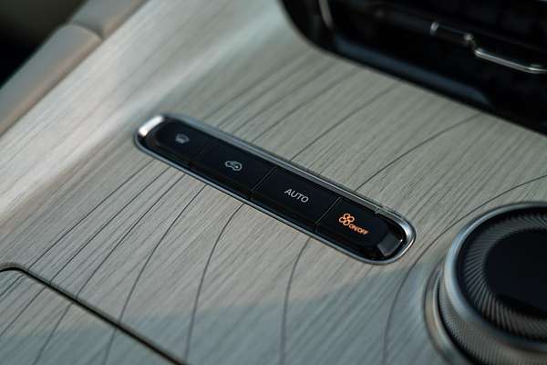 2025 Geely Starray EM-i Inspire P145