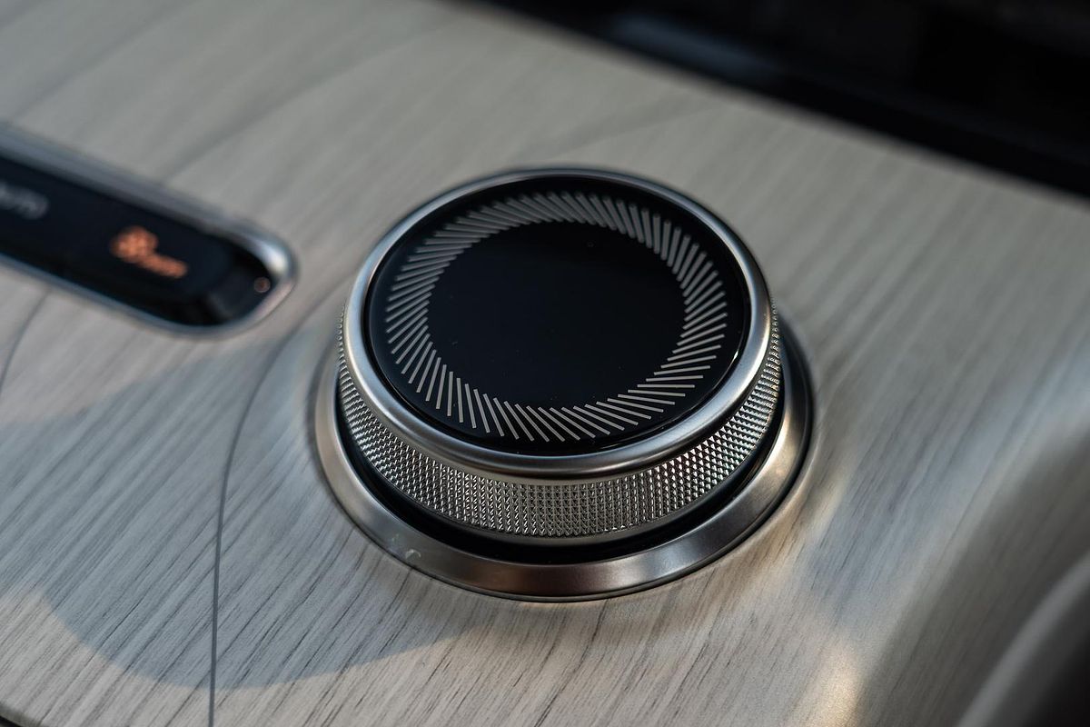 2025 Geely Starray EM-i Inspire P145