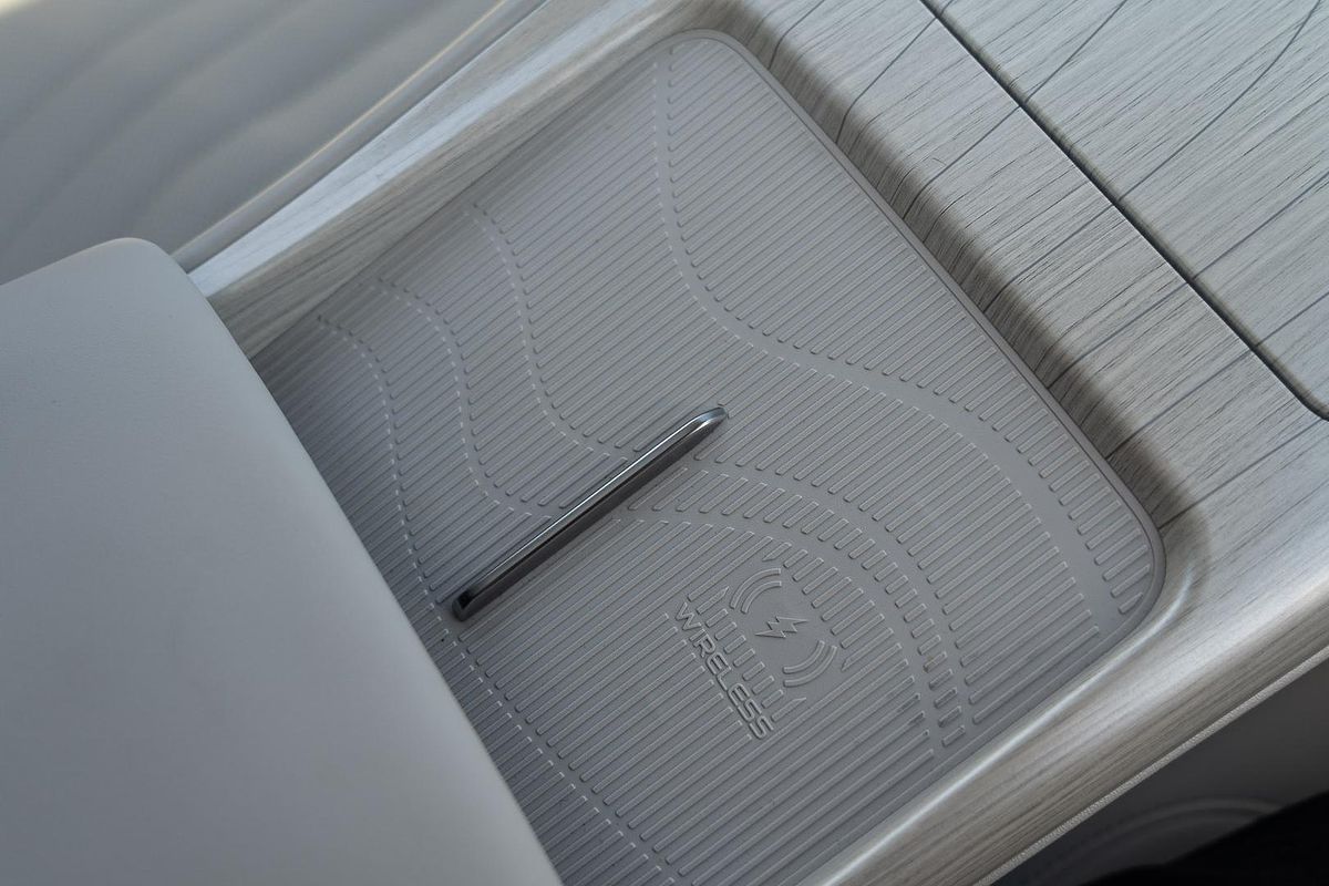 2025 Geely Starray EM-i Inspire P145