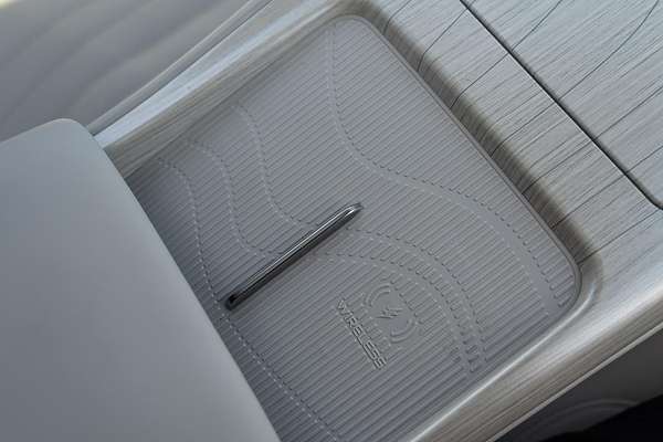 2025 Geely Starray EM-i Inspire P145