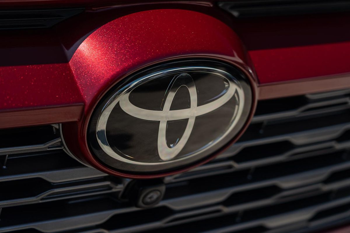 2020 Toyota RAV4 Cruiser MXAA52R