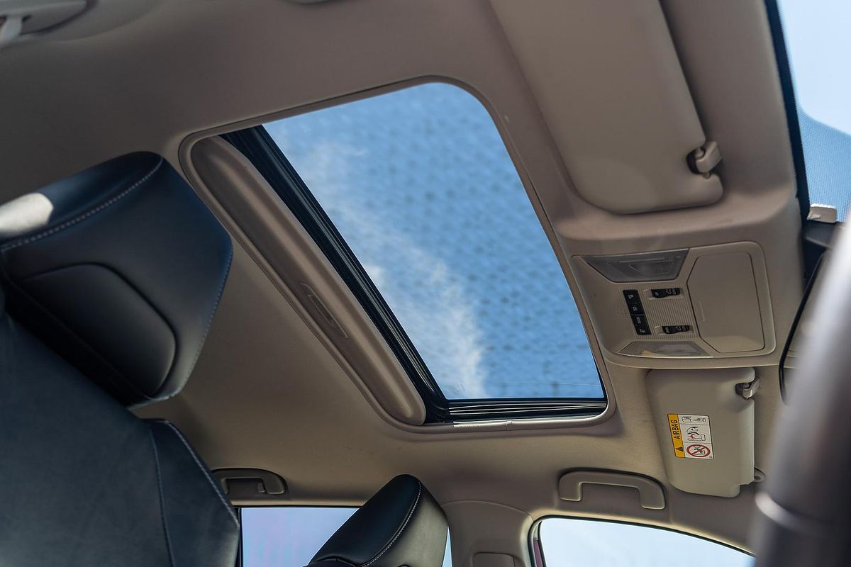 2020 Toyota RAV4 Cruiser MXAA52R