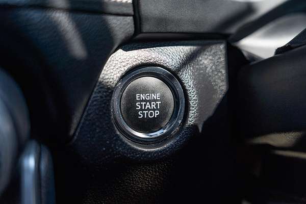 2020 Toyota RAV4 Cruiser MXAA52R