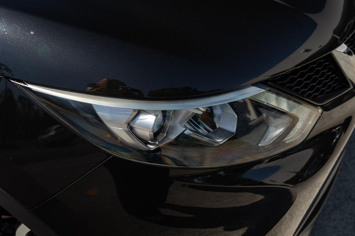 2017 Nissan QASHQAI Ti J11