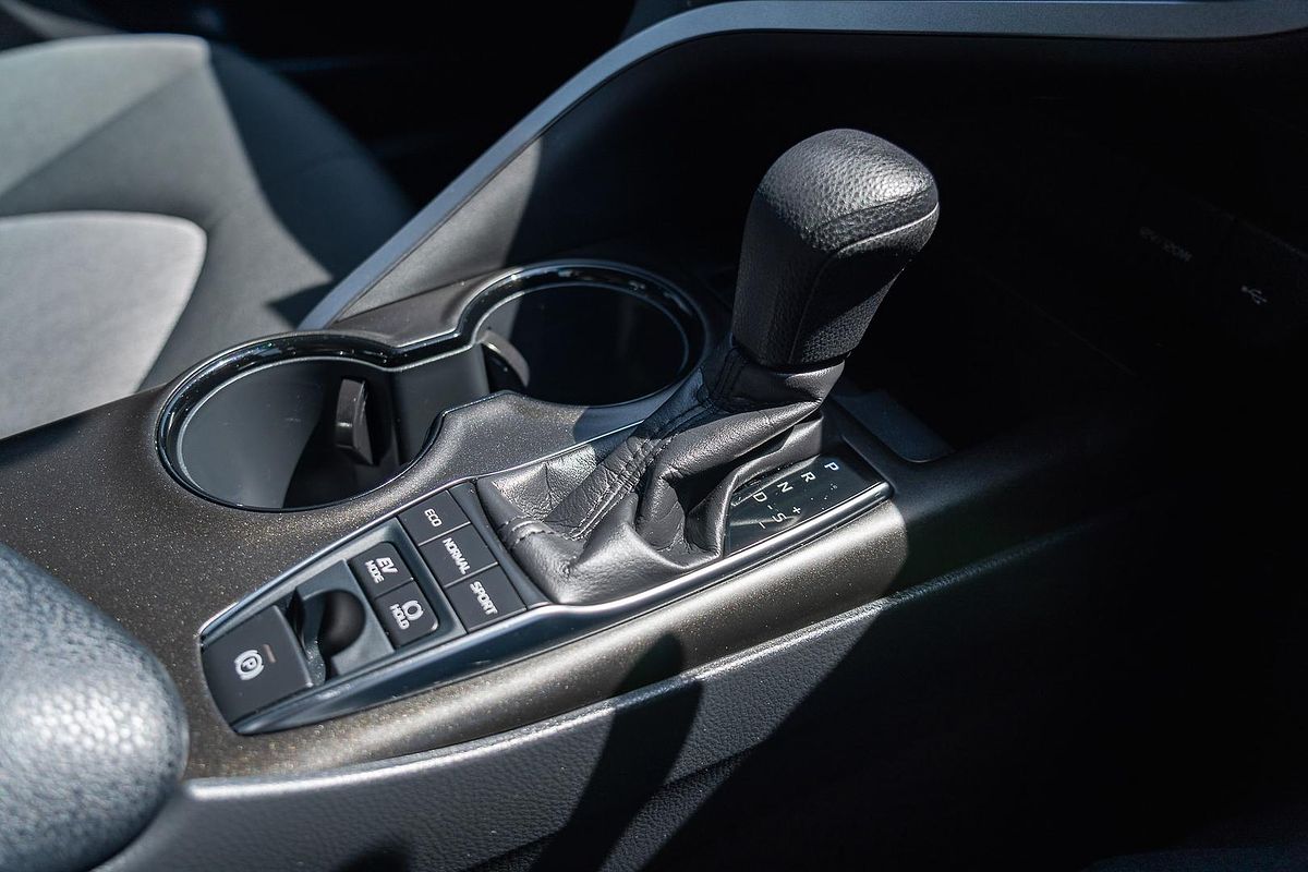 2024 Toyota Camry Ascent AXVH70R
