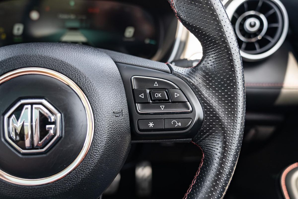 2022 MG HS Plus EV Essence SAS23