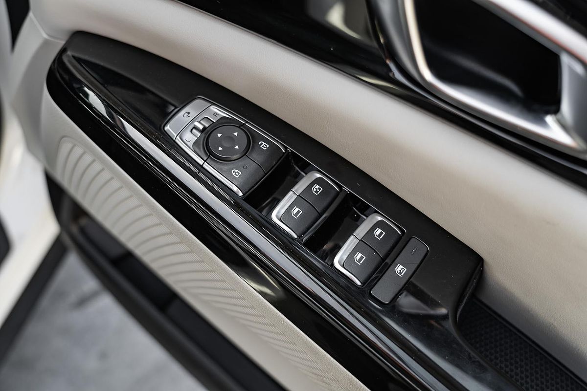 2022 Kia Carnival Si KA4