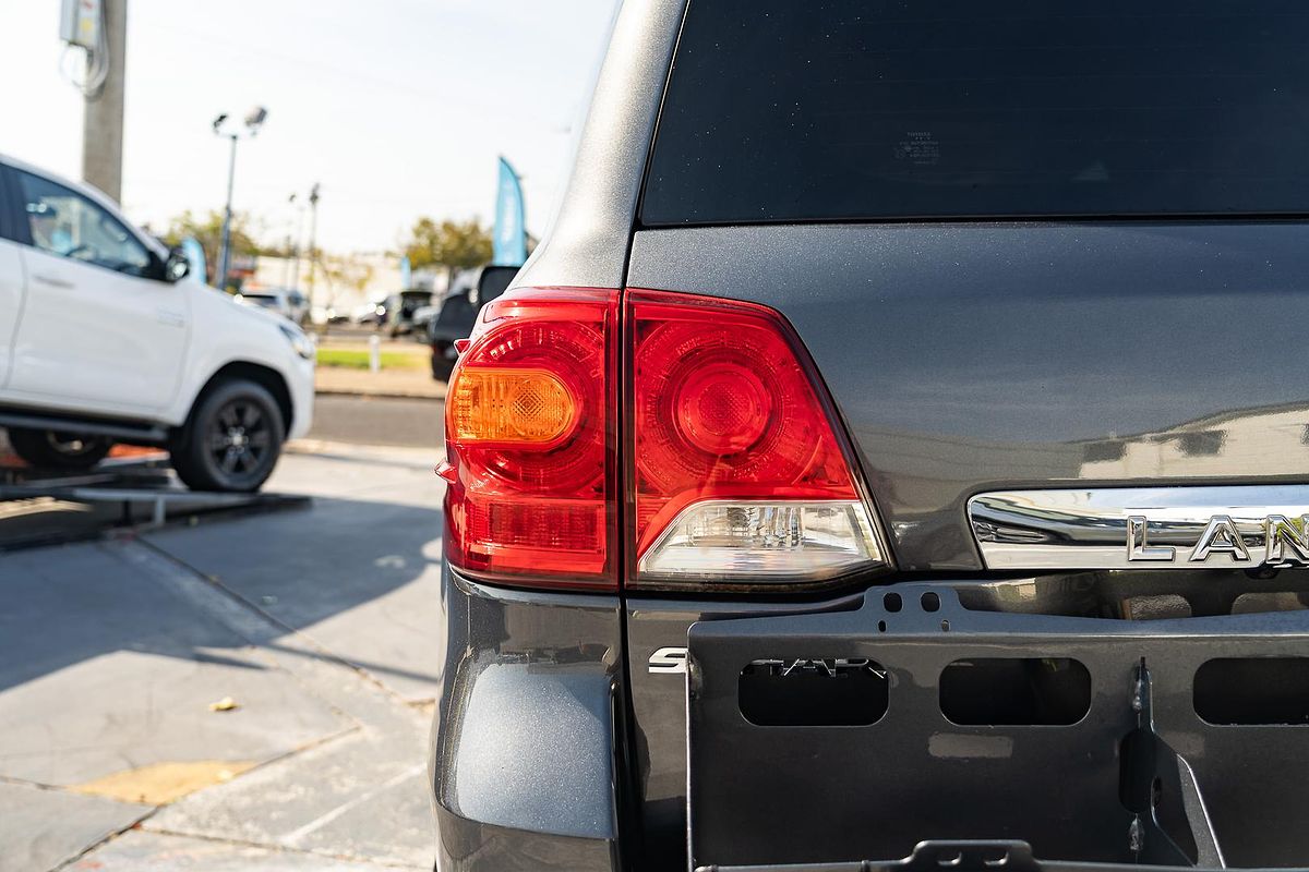2014 Toyota Landcruiser Sahara VDJ200R