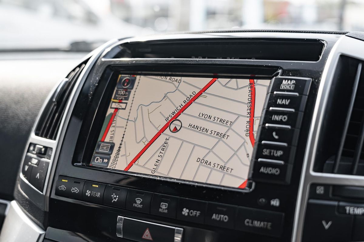 2014 Toyota Landcruiser Sahara VDJ200R