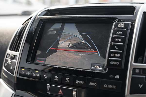 2014 Toyota Landcruiser Sahara VDJ200R
