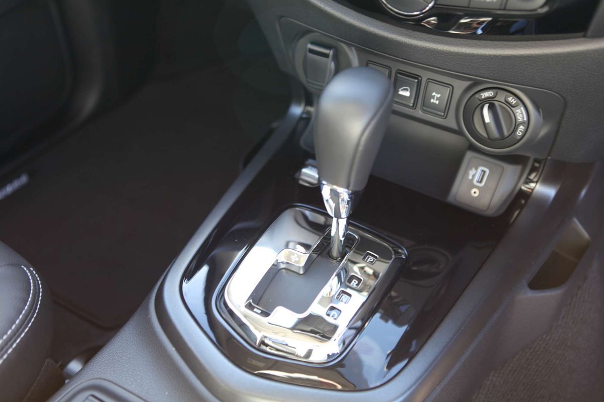 2025 Nissan Navara PRO-4X Warrior D23 4X4