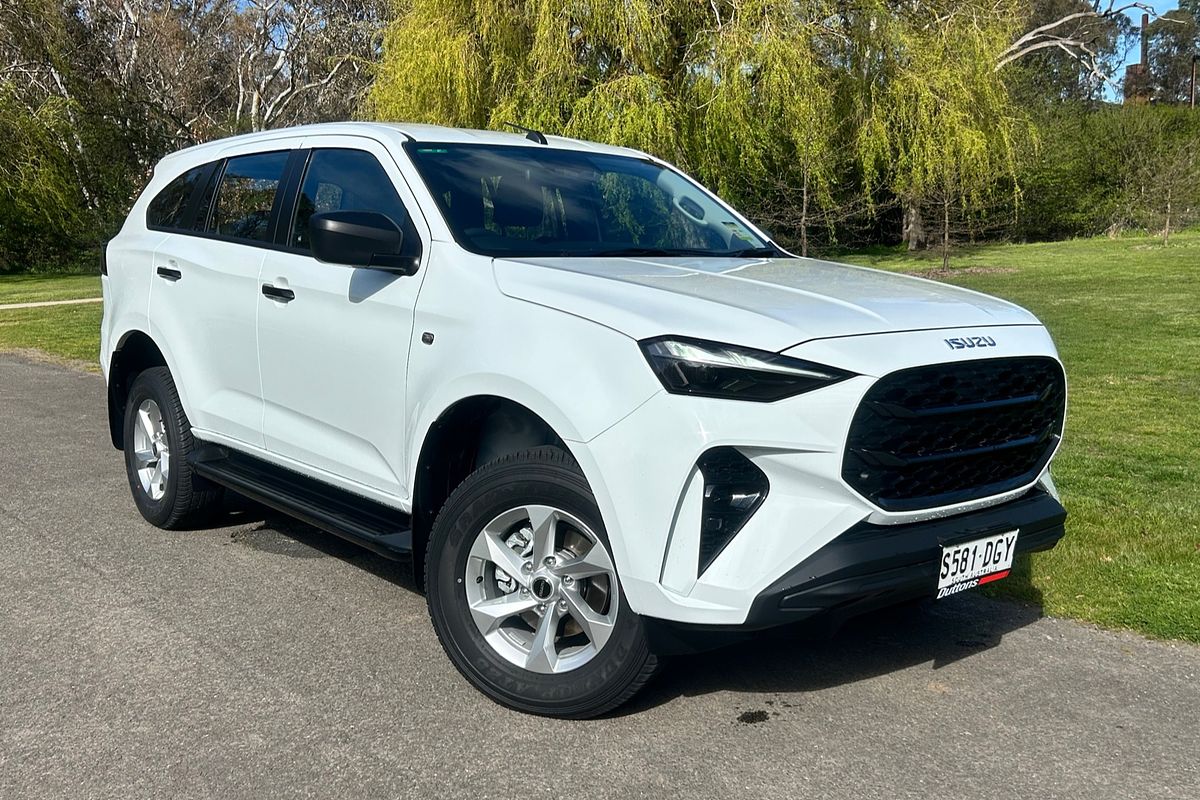 2025 Isuzu MU-X LS-M